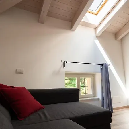 Apartment Penthouse Near Piazza Duomo Goldensuitesitaly914 Trento
